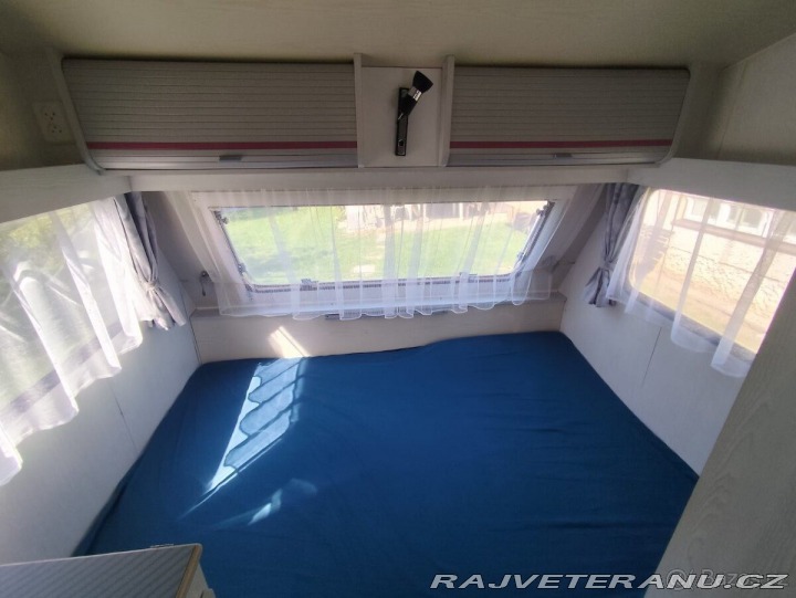 Ostatní značky Ostatní modely Prodám karavan CHATEAU Co 1989