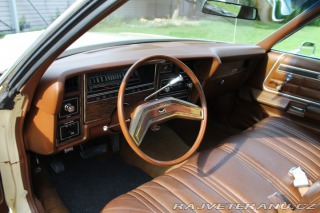 Ford Ostatní modely Country Squire 400 V8 1976