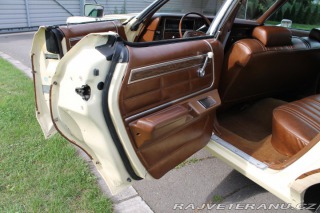 Ford Ostatní modely Country Squire 400 V8 1976