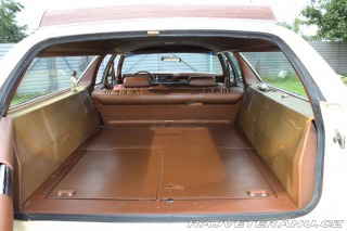 Ford Ostatní modely Country Squire 400 V8 1976