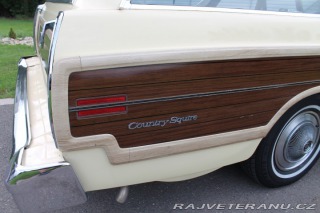 Ford Ostatní modely Country Squire 400 V8 1976