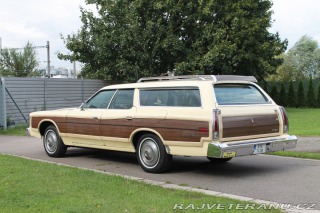 Ford Ostatní modely Country Squire 400 V8 1976