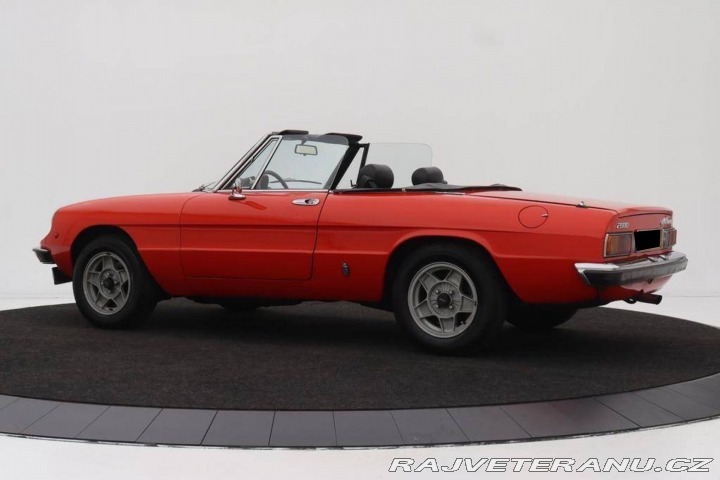 Ostatní značky Ostatní modely Alfa Romeo Spider 2.0 Veloce 2000 1981