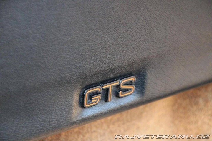 Ferrari 328 GTS 1989