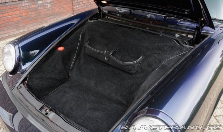 Porsche 911 964 C2 1990