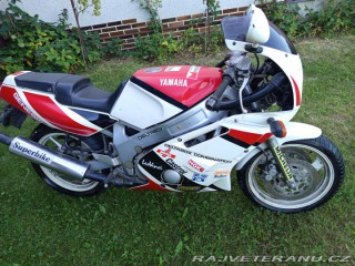 Yamaha FZ FZR 1990
