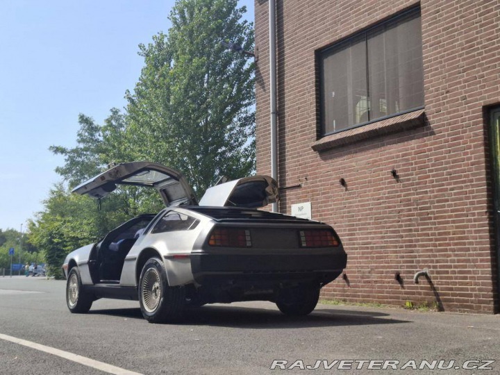Ostatní značky Ostatní modely DMC DeLorean PRV V6 1981