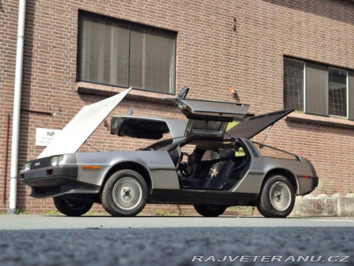 Ostatní značky Ostatní modely DMC DeLorean PRV V6 1981