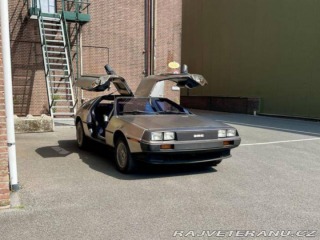 Ostatní značky Ostatní modely DMC DeLorean PRV V6 1981