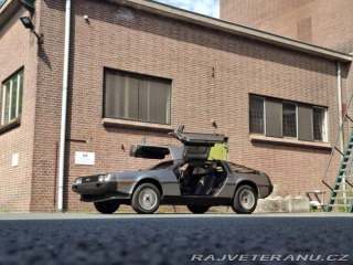 Ostatní značky Ostatní modely DMC DeLorean PRV V6 1981