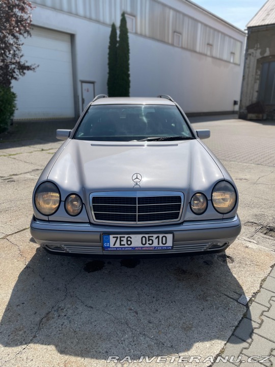 Mercedes-Benz E W210 1998