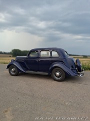 Ford V8  1935