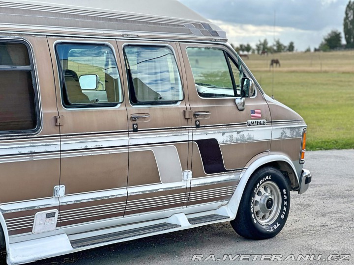 Dodge RAM Van B250 5.2 V8 | Camper 1993