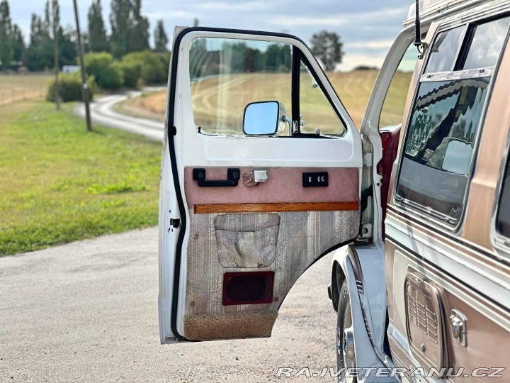 Dodge RAM Van B250 5.2 V8 | Camper 1993