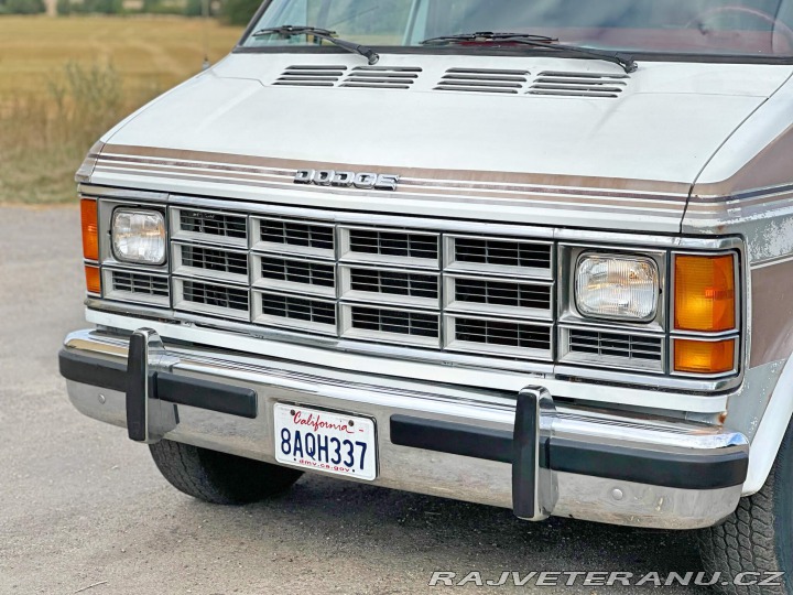 Dodge RAM Van B250 5.2 V8 | Camper 1993