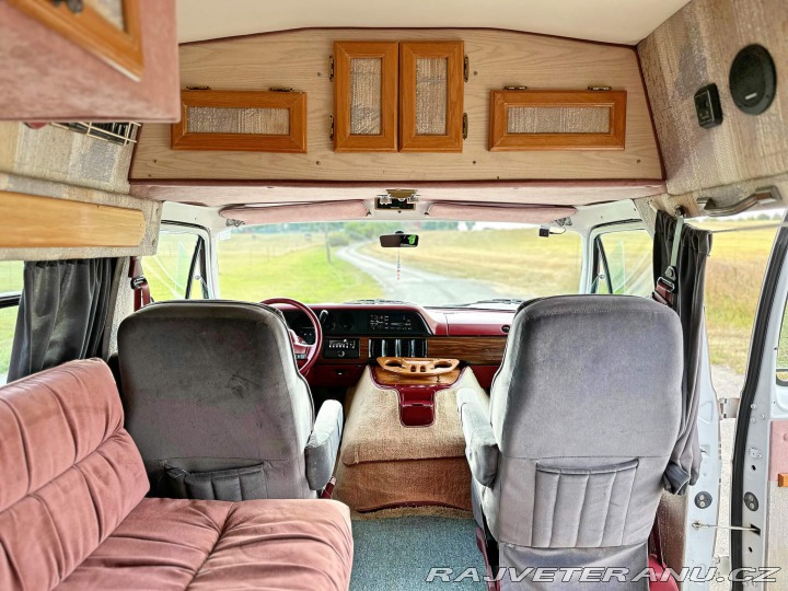 Dodge RAM Van B250 5.2 V8 | Camper 1993