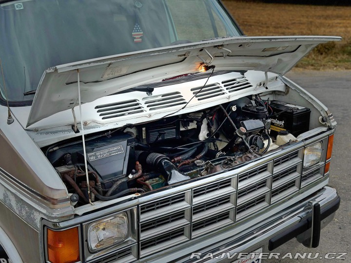 Dodge RAM Van B250 5.2 V8 | Camper 1993