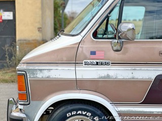 Dodge RAM Van B250 5.2 V8 | Camper 1993