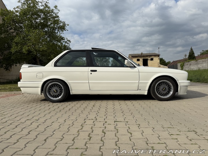 BMW 3 E30IS 1990