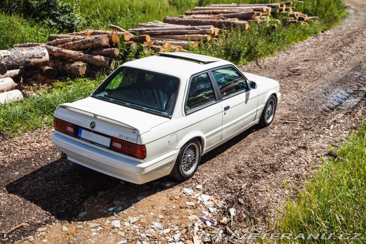 BMW 3 E30IS 1990