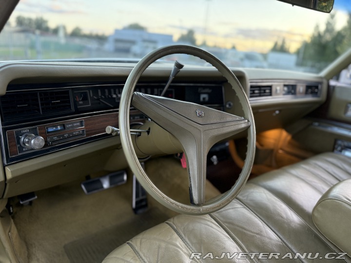 Cadillac Coupe de Ville 1973