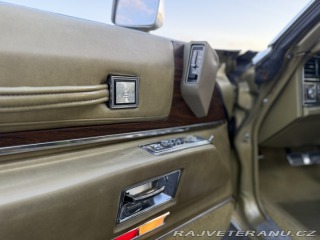 Cadillac Coupe de Ville  1973