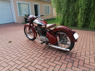 Jawa 500 OHC 00 ŠNEK 1952 LUCAS 1952