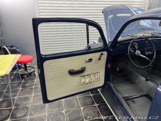 Volkswagen Brouk TYP 1 r. 1970 Cobalt Blue 1970