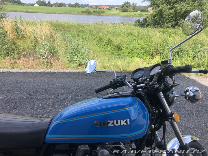 Suzuki GS GS 750 1977