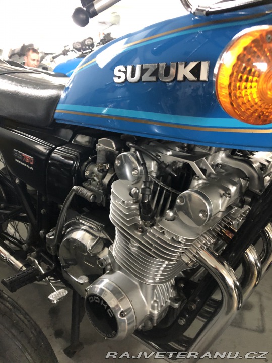 Suzuki GS GS 750 1977