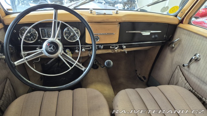 Mercedes-Benz 170 170 S brnsina 1949