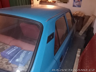 Škoda 105 S 1977
