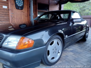 Mercedes-Benz SL 300 R129