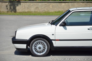 Volkswagen Golf GTi 1990