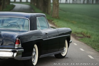 Lincoln Continental Mark II 1956