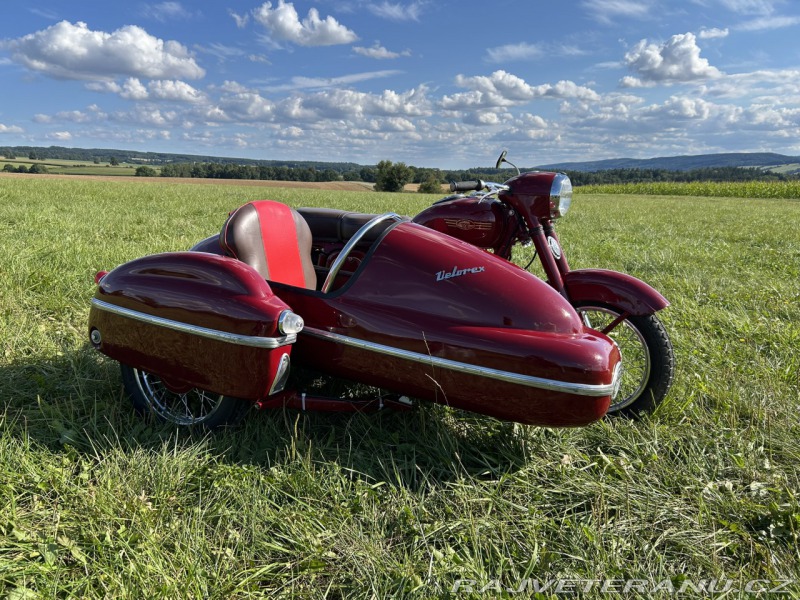 Jawa 250 353