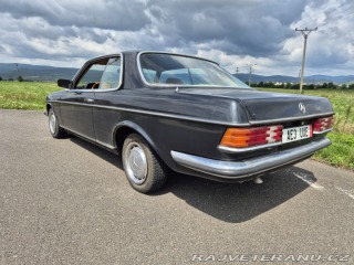 Mercedes-Benz 230 C123 1984
