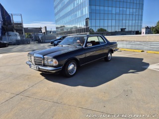 Mercedes-Benz 230 C123 1984