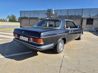 Mercedes-Benz 230 C123 1984