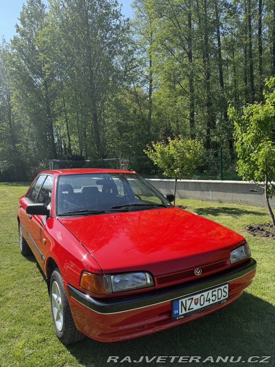 Mazda 323 Sedan 1991