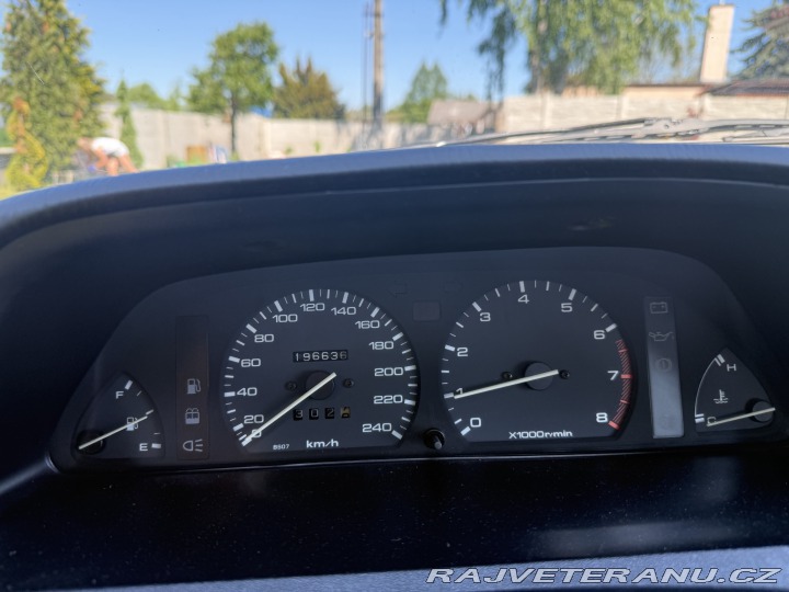 Mazda 323 Sedan 1991