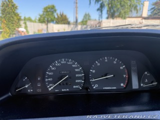 Mazda 323 Sedan 1991