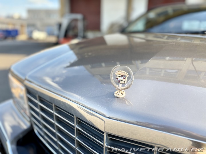 Cadillac Fleetwood Brougham 1993