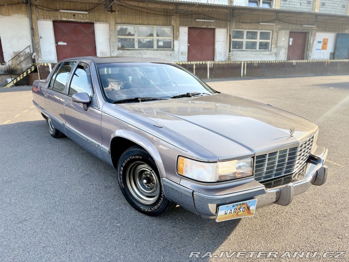 Cadillac Fleetwood Brougham 1993
