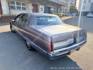Cadillac Fleetwood Brougham 1993