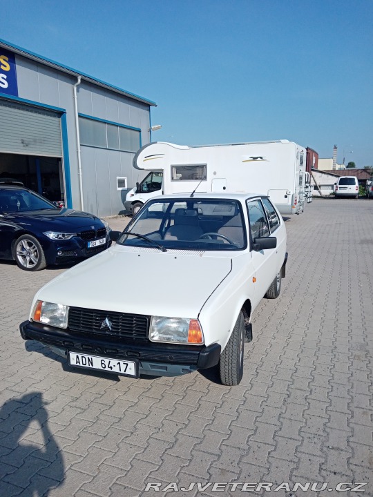 Ostatní značky Ostatní modely Oltcit 1989