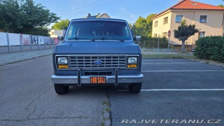 Ford Econoline E 150 1989
