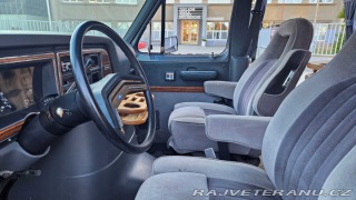 Ford Econoline E 150 1989