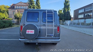 Ford Econoline E 150 1989