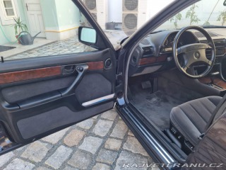 BMW 7 e32 750i v12 1991